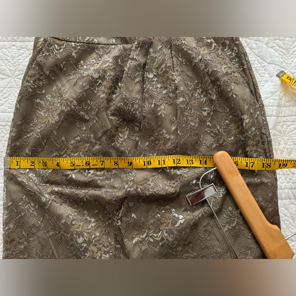 Boden Limited Edition Skirt - Picture 4 of 16